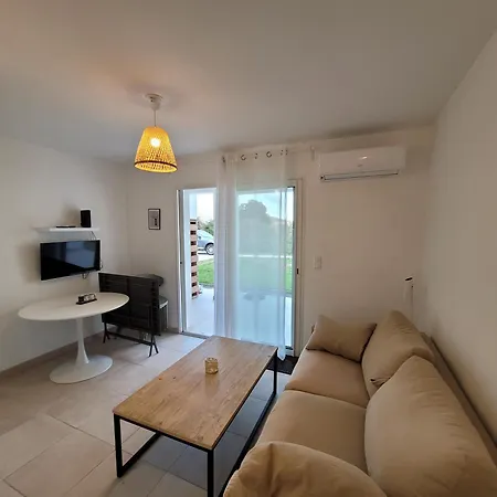 Superbe Vue Terrasse Couverte Face à La Appartement