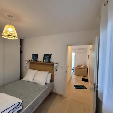 Superbe Vue Terrasse Couverte Face A La Lägenhet *