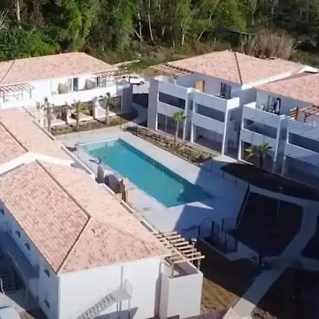 Superbe Vue Terrasse Couverte Face A La Lägenhet Linguizzetta