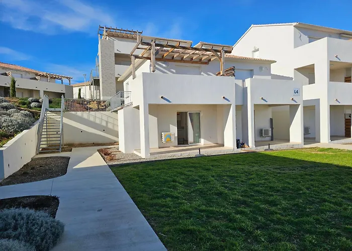 Superbe Vue Terrasse Couverte Face A La Apartman
